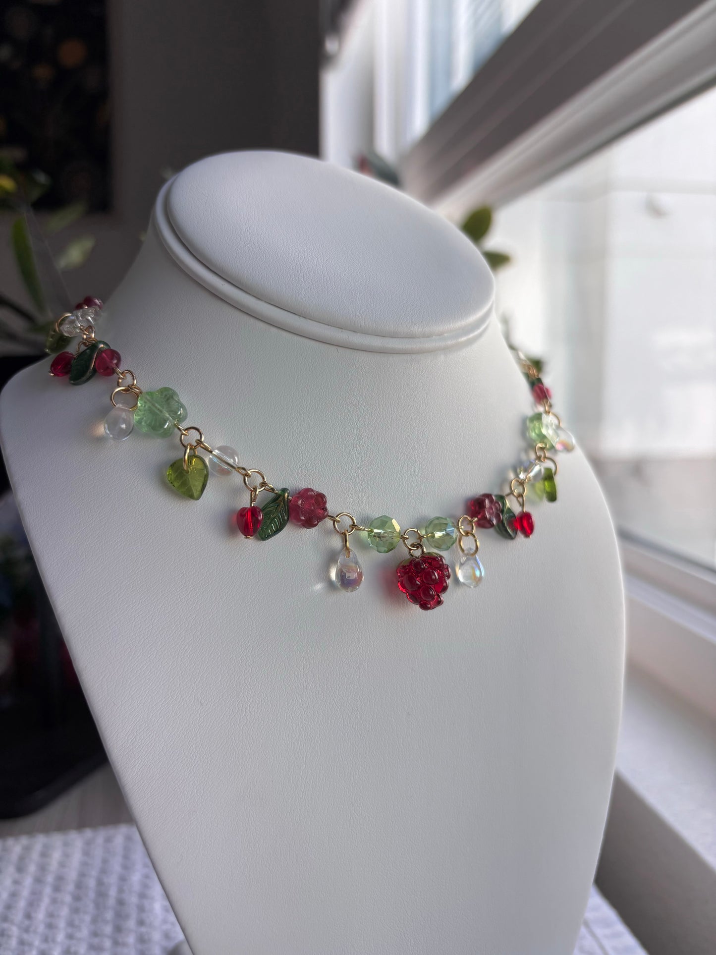 Raspberry Bush Necklace (gold)